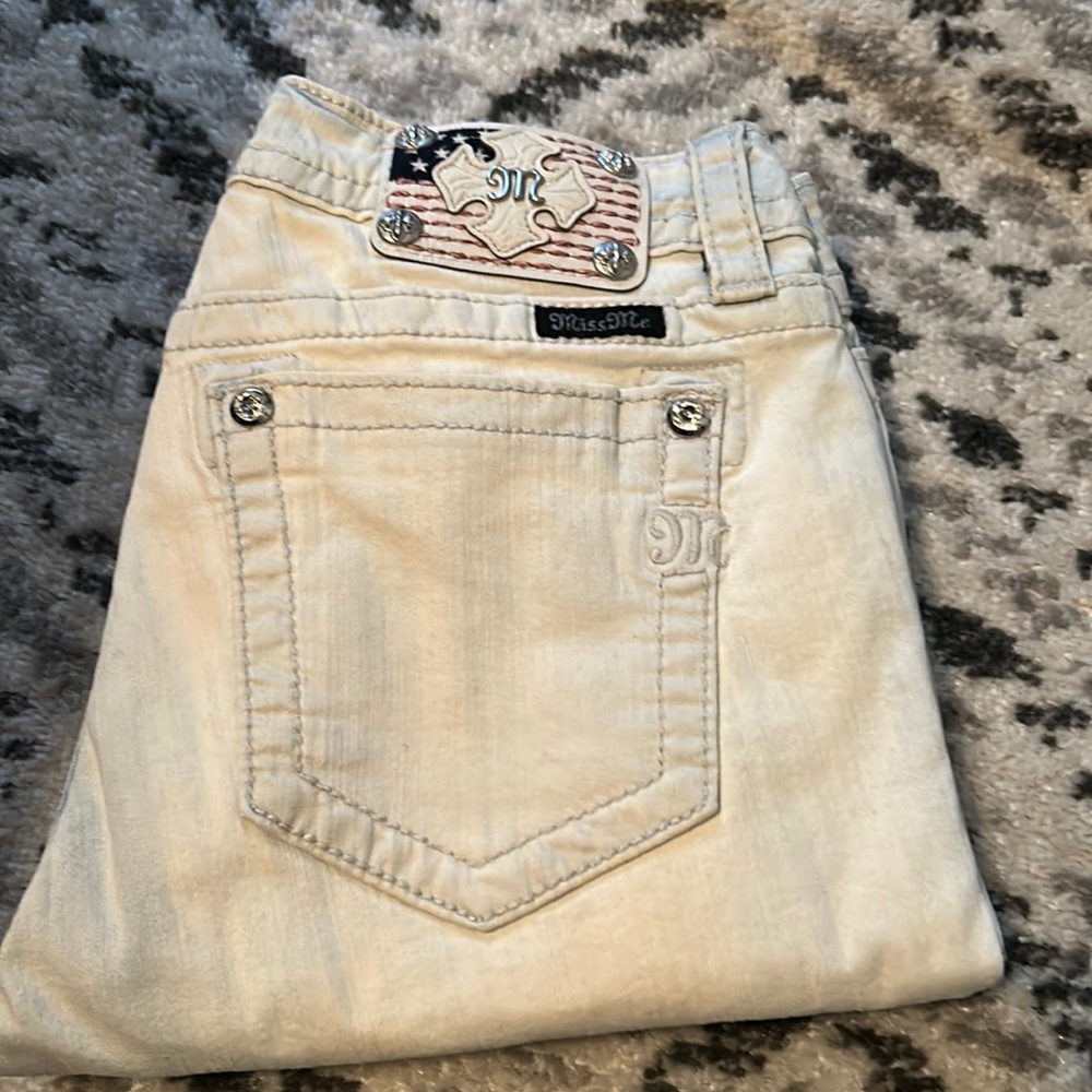 Never worn size 29